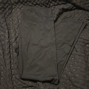 NWT Zyia Brilliant Hi-Rise Leggings 28”